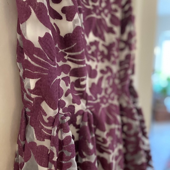 Badgely Mischka Collection. Purple party dress - Picture 2 of 3